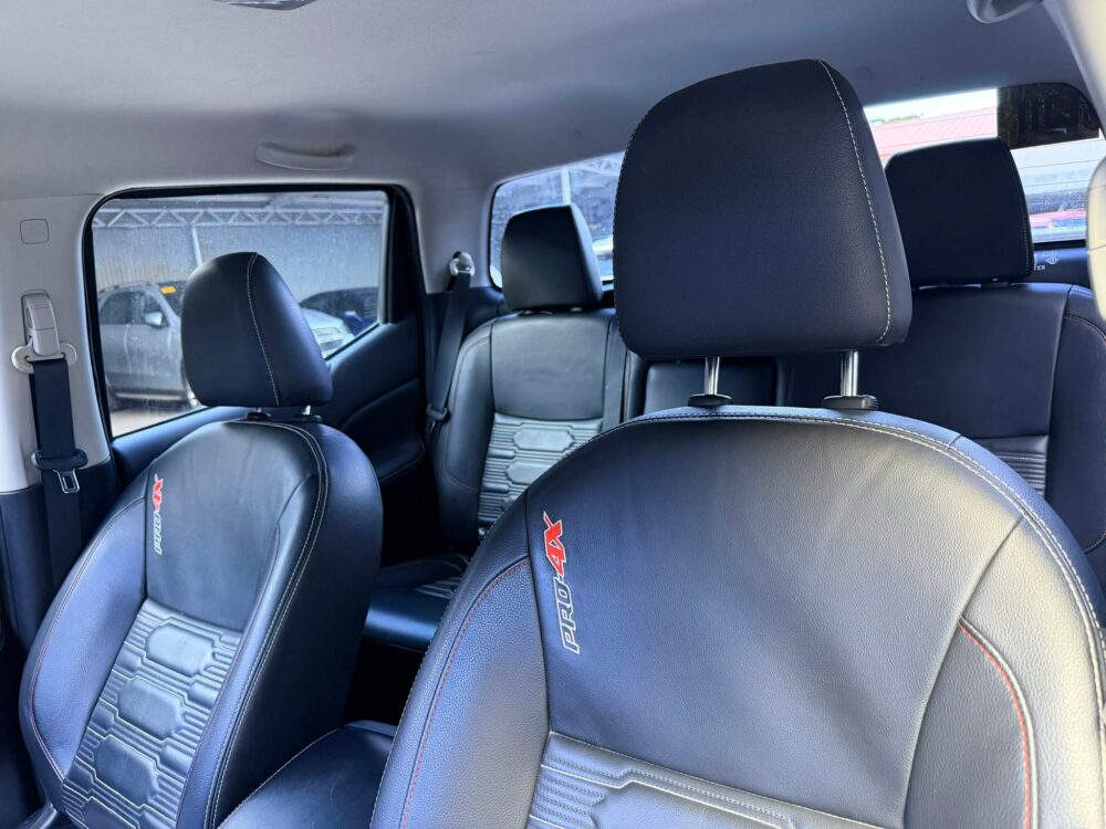 2021 NISSAN PRO4X 4X4 AUTOMATIC TRANSMISSION