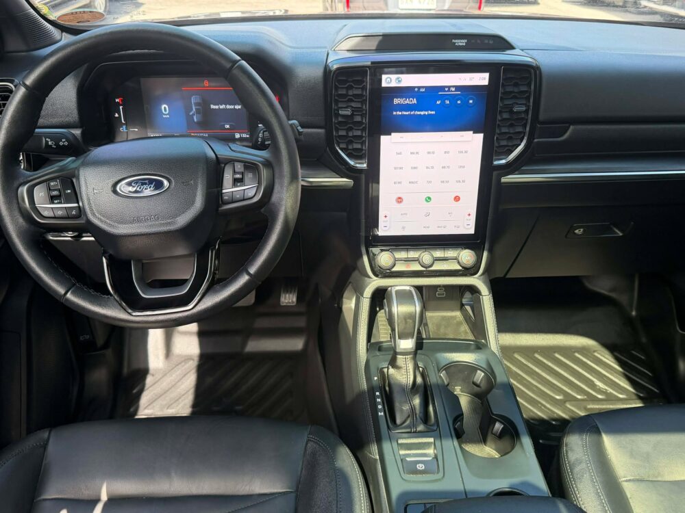 2024 NEXT GEN FORD EVEREST TITANIUM 2.0L TURBO 4x2 AUTOMATIC TRANSMISSION