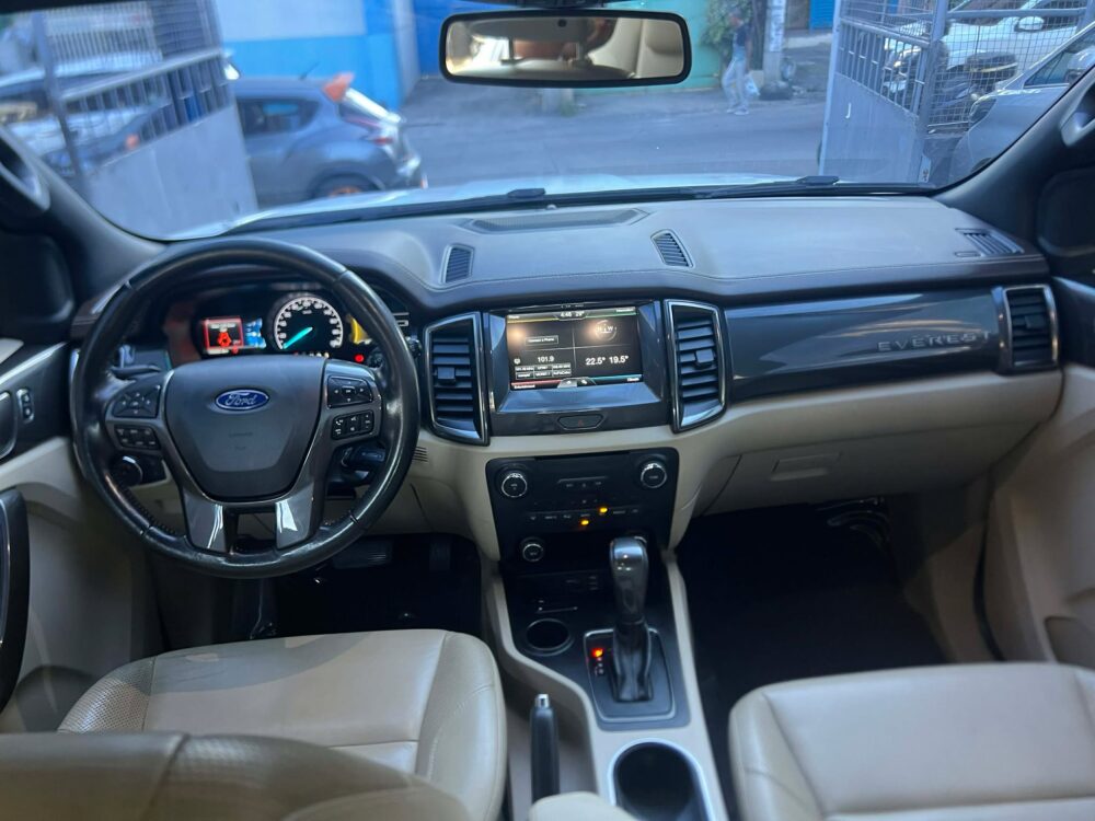 2015 FORD EVEREST TITANIUM 2.2L 4X2 AUTOMATIC TRANSMISSION