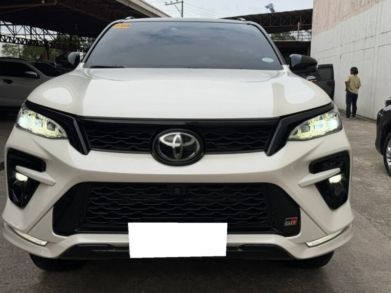 2022 TOYOTA FORTUNER GRS 2.8L 4X4 AUTOMATIC TRANSMISSION