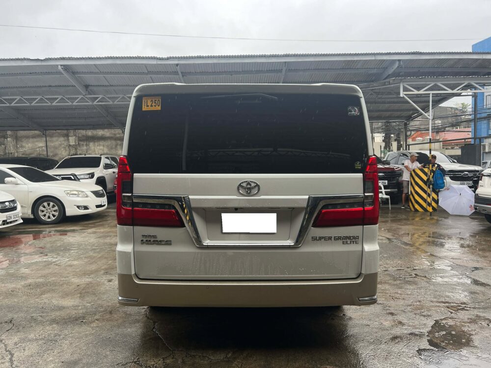 2022 TOYOTA SUPER GRANDIA ELITE AUTOMATIC TRANSMISSION