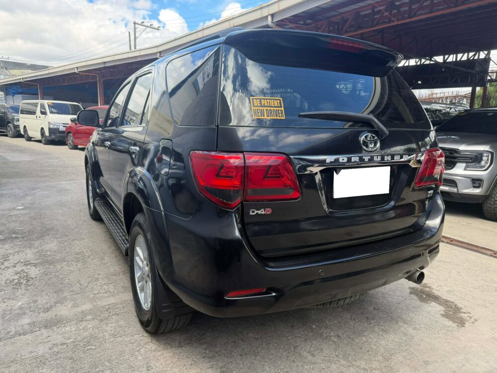 2012 TOYOTA FORTUNER G 2.5L 4X2 AUTOMATIC TRANSMISSION