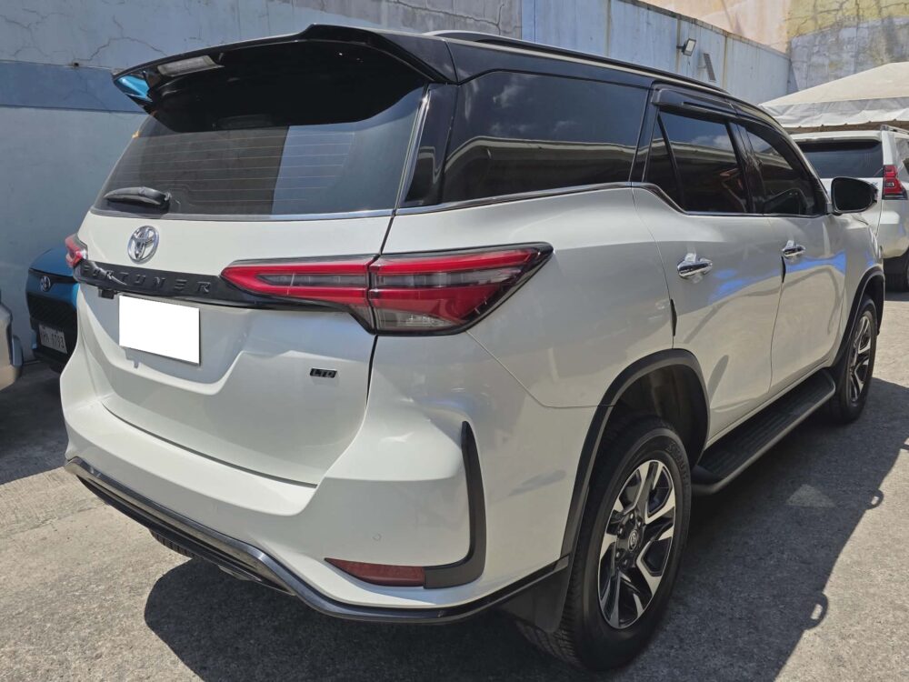 2021 TOYOTA FORTUNER LTD 2.8L DIESEL ENGINE 4x2 AUTOMATIC TRANSMISSION