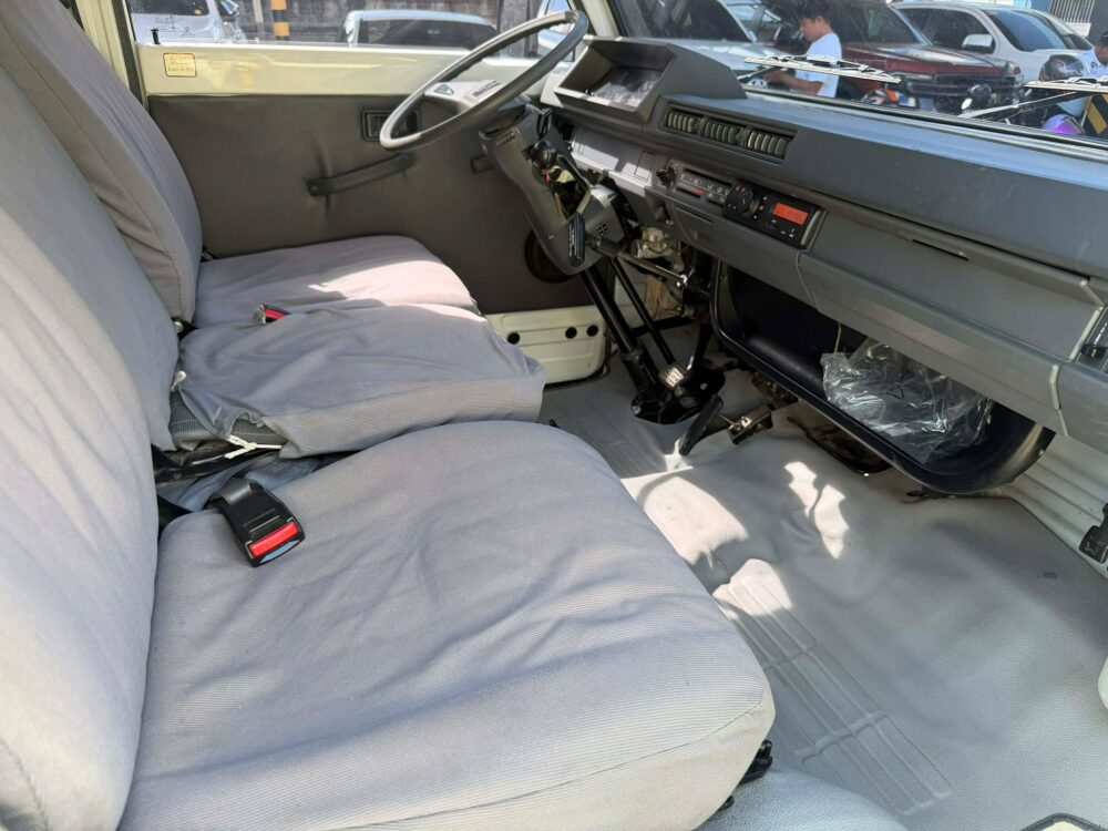 2024 MITSUBISHI L300 FB 2.2 DIESEL EXCEED MANUAL TRANSMISSION