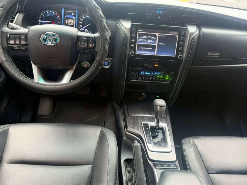 2022 TOYOTA FORTUNER 2.8L Q AUTOMATIC TRANSMISSION