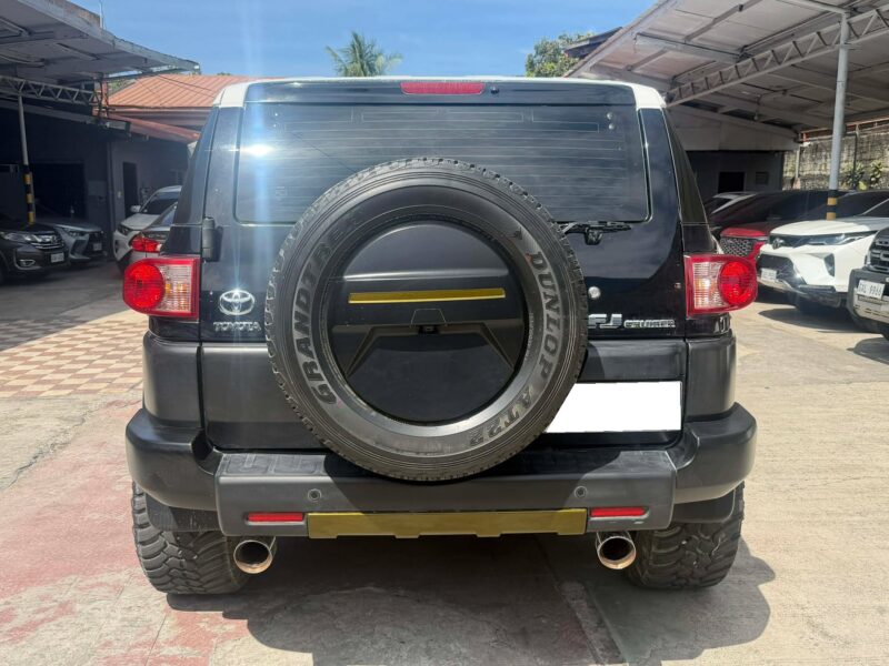 2015 TOYOTA FJ CRUISER 4.0L GAS AUTOMATIC TRANSMISSION