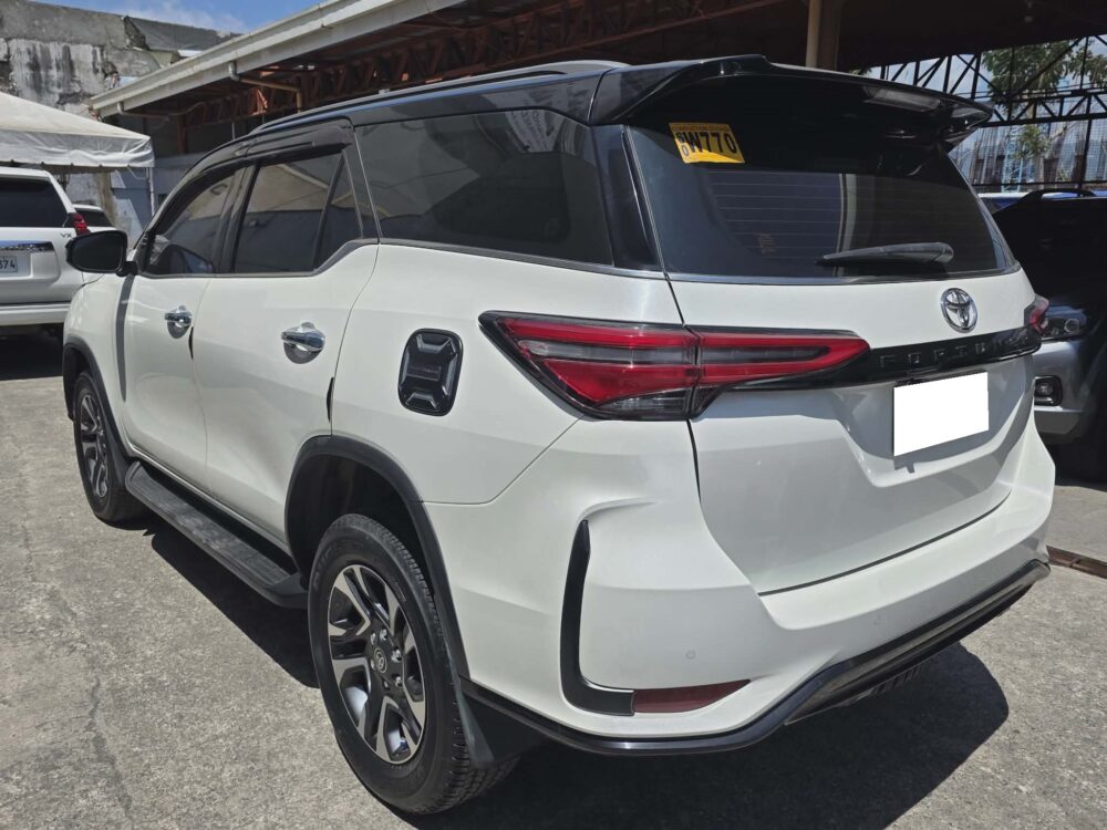 2021 TOYOTA FORTUNER LTD 2.8L DIESEL ENGINE 4x2 AUTOMATIC TRANSMISSION