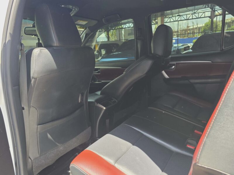 2021 TOYOTA FORTUNER LTD 2.8L DIESEL ENGINE 4x2 AUTOMATIC TRANSMISSION