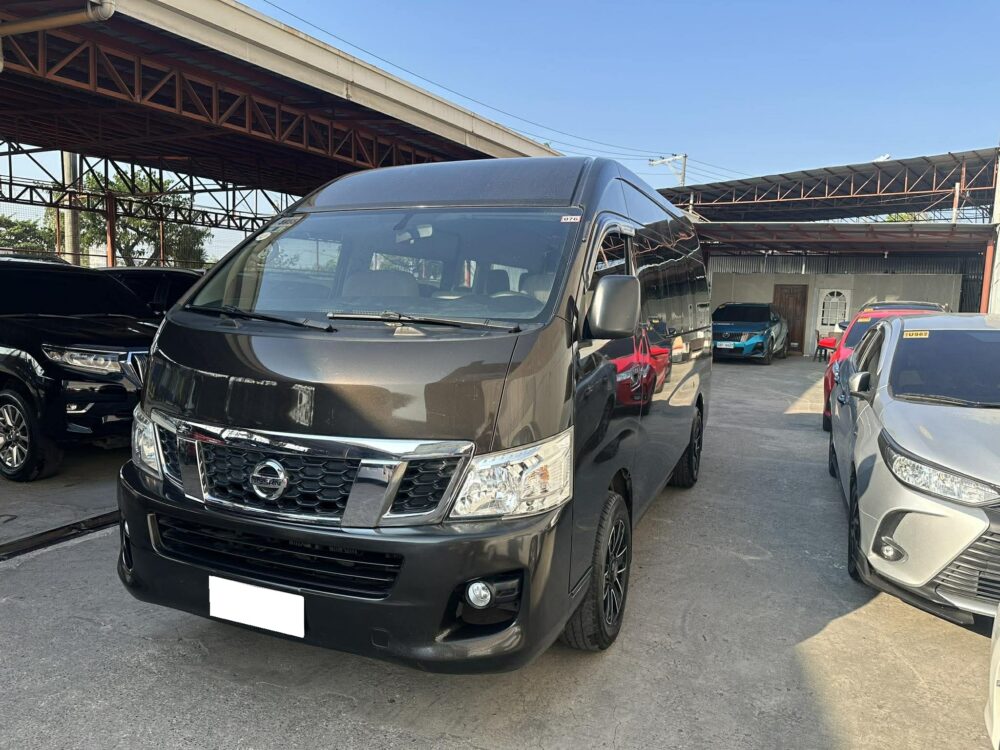 2017 NISSAN URVAN PREMIUM HIGHROOF MANUAL TRANSMISSION