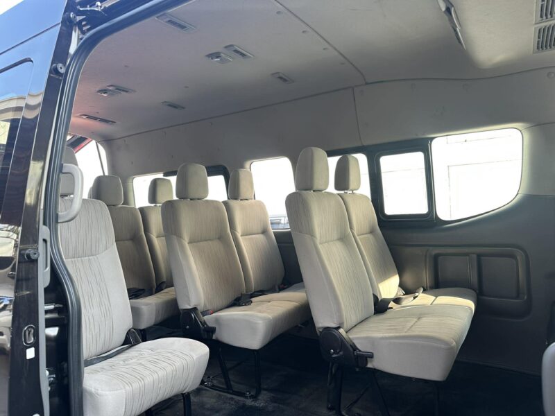 2017 NISSAN URVAN PREMIUM HIGHROOF MANUAL TRANSMISSION