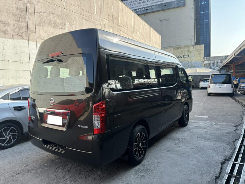 2017 NISSAN URVAN PREMIUM HIGHROOF MANUAL TRANSMISSION