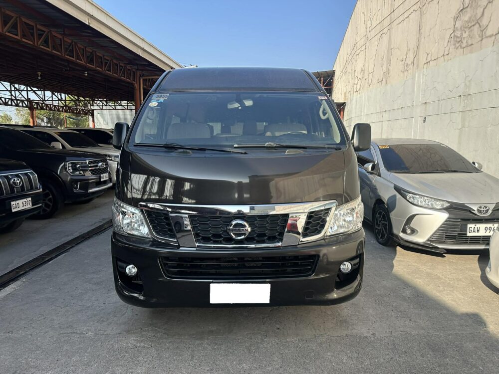 2017 NISSAN URVAN PREMIUM HIGHROOF MANUAL TRANSMISSION