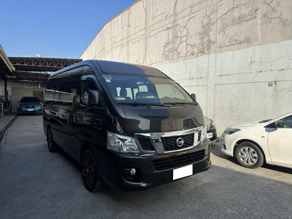2017 NISSAN URVAN PREMIUM HIGHROOF MANUAL TRANSMISSION