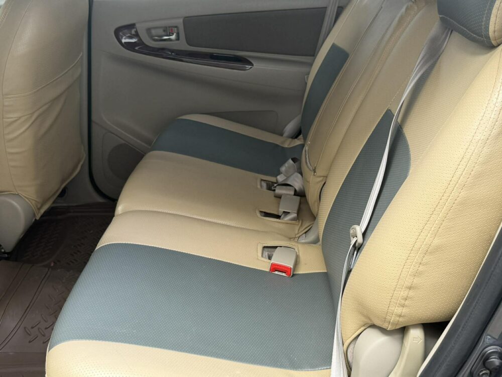 2014 TOYOTA INNOVA 2.5L G AUTOMATIC TRANSMISSION