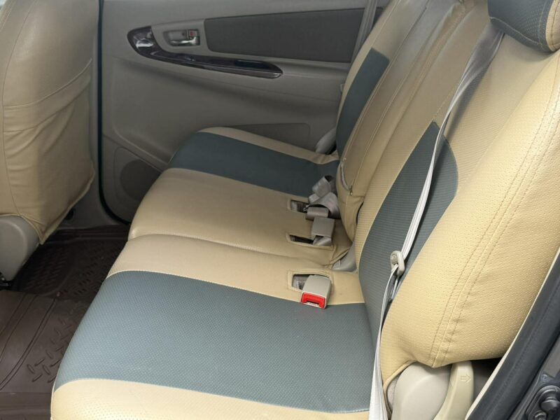 2014 TOYOTA INNOVA 2.5L G AUTOMATIC TRANSMISSION
