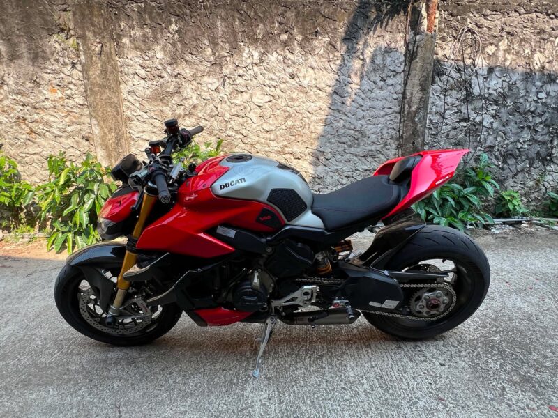 2021 Acq 2020 Ducati Streetfighter V4S