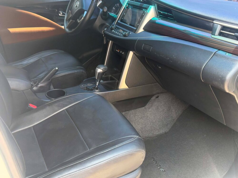 2017 TOYOTA INNOVA G 2.8L AUTOMATIC TRANSMISSION