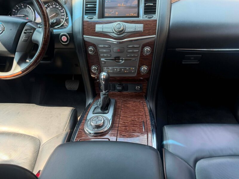 2016 NISSAN PATROL LE 5.6L V8 GAS 4x4 AUTOMATIC TRANSMISSION