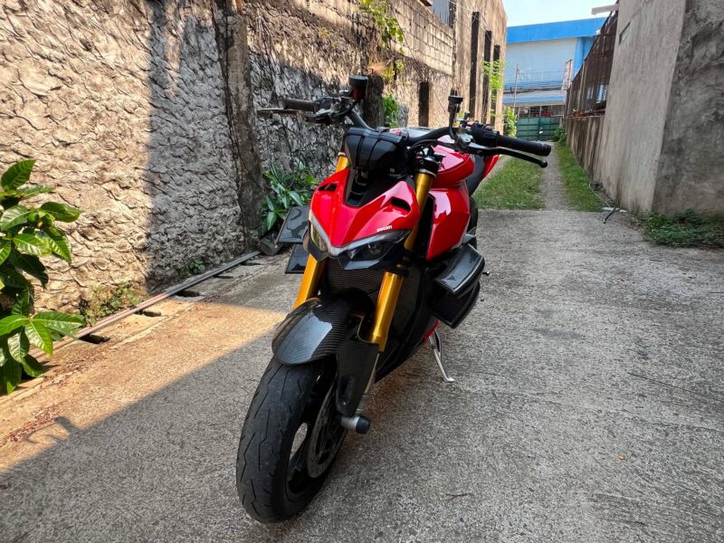 2021 Acq 2020 Ducati Streetfighter V4S