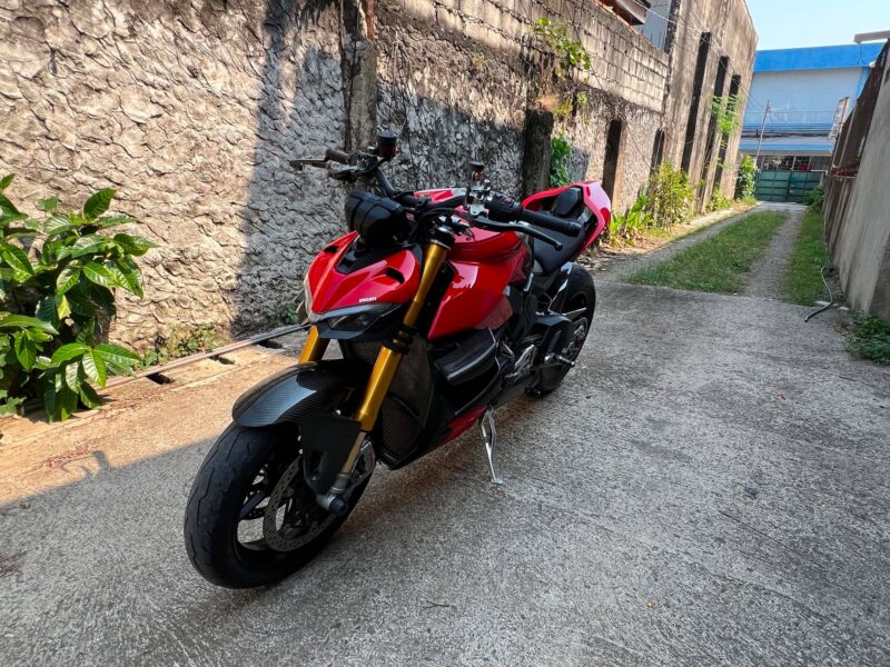 2021 Acq 2020 Ducati Streetfighter V4S