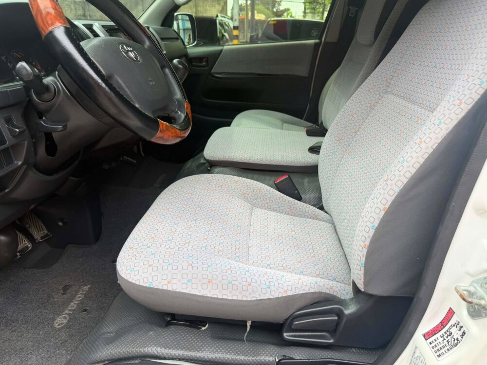 2018 TOYOTA HI ACE GL GRANDIA 3.0L D4D MANUAL TRANSMISSION
