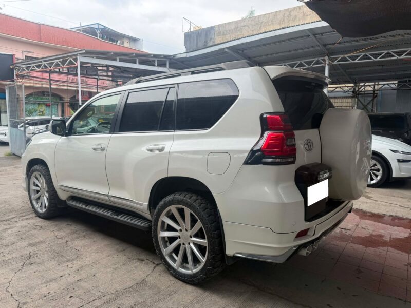 2015 TOYOTA LAND CRUSIER PRADO 150 3.0L DUBAI TXL 4X4 AUTOMATIC TRANSMISSION