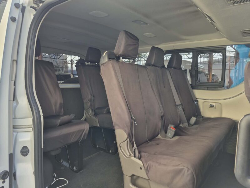 2023 TOYOTA HI ACE GL GRANDIA 2 TONE AUTOMATIC TRANSMISSION