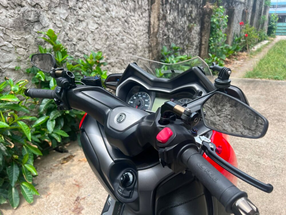2019 ACQ YAMAHA XMAX