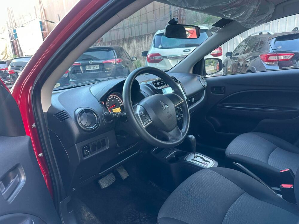 2025 MITSUBISHI MIRAGE GLX G4 AUTOMATIC 10TKMS