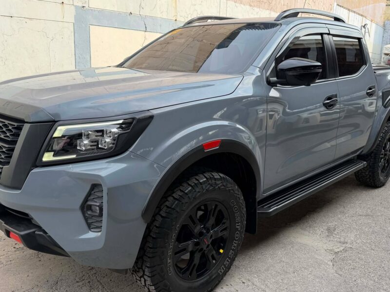 2022 NISSAN PRO4X 4X4