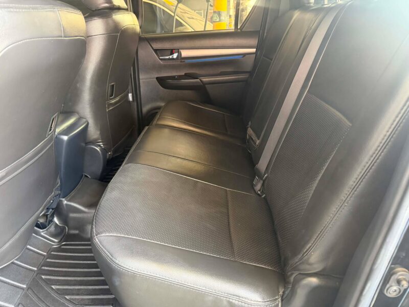 2021 TOYOTA HILUX CONQUEST V