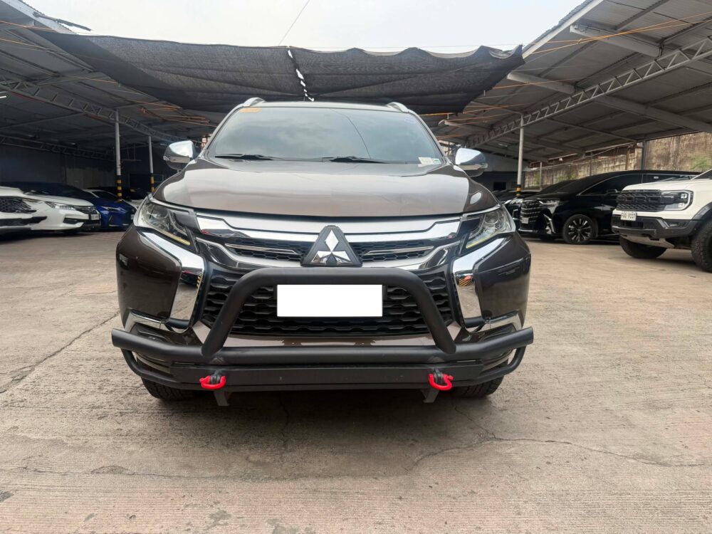 2017 MITSUBISHI MONTERO GLS PREMIUM