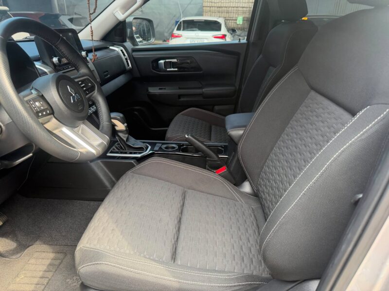 2024 MITSUBISHI TRITON 2.4L GLX