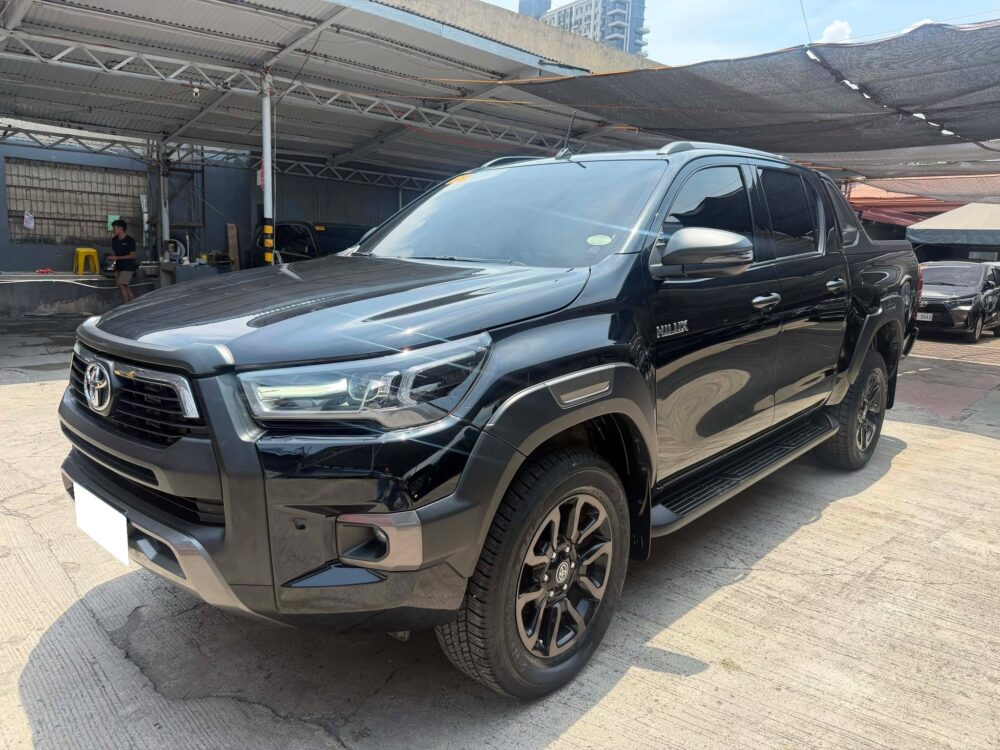 2021 TOYOTA HILUX CONQUEST V