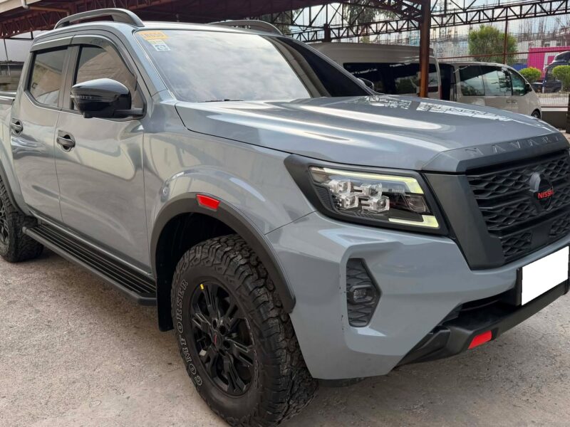 2022 NISSAN PRO4X 4X4