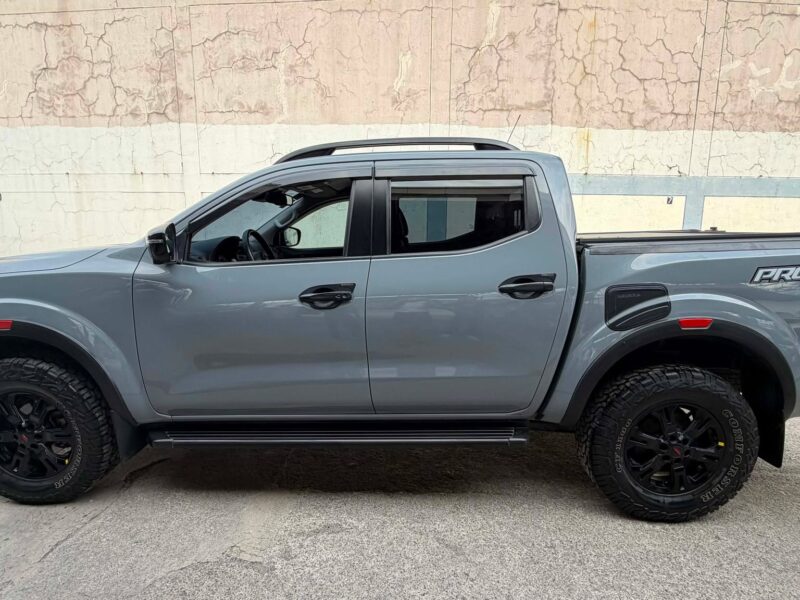 2022 NISSAN PRO4X 4X4