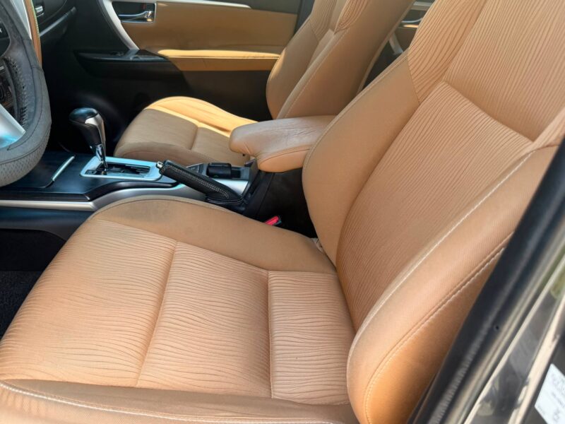 2016 TOYOTA FORTUNER 2.4L G DIESEL