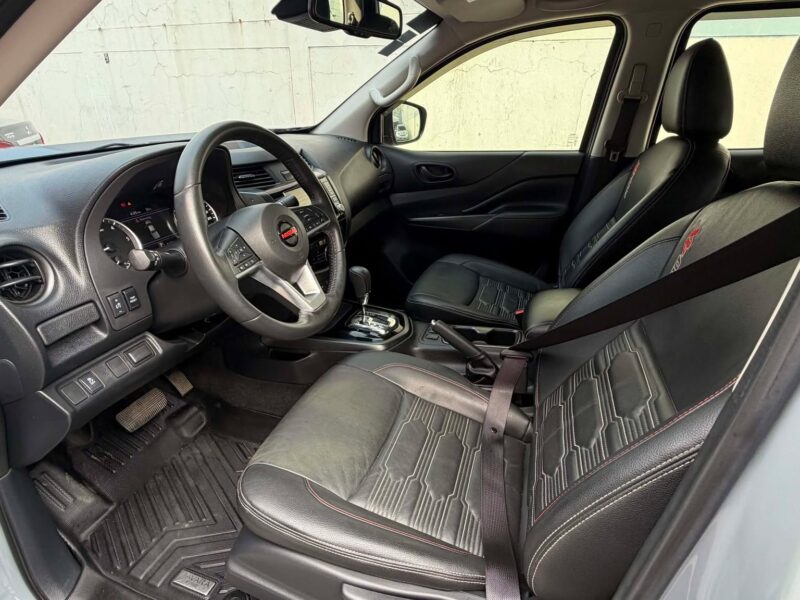 2022 NISSAN PRO4X 4X4