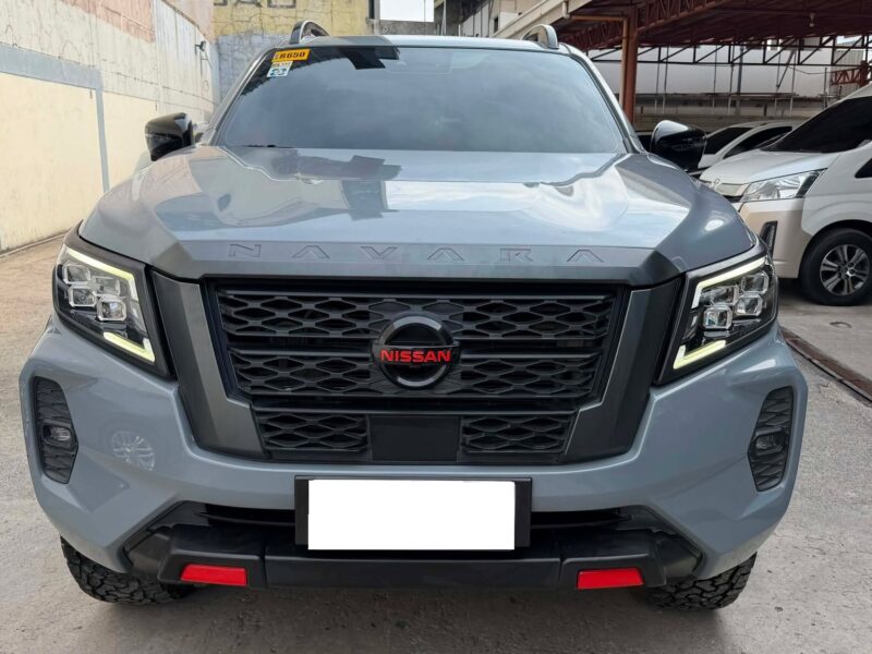 2022 NISSAN PRO4X 4X4
