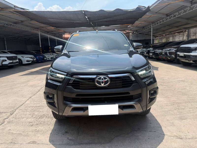 2021 TOYOTA HILUX CONQUEST V