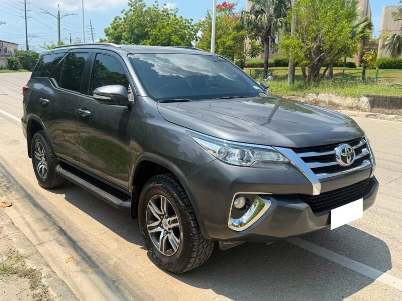2016 TOYOTA FORTUNER 2.4L G DIESEL