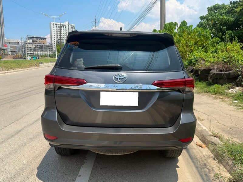 2016 TOYOTA FORTUNER 2.4L G DIESEL