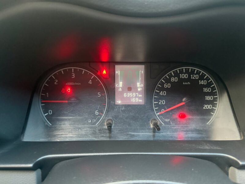 2019 NISSAN URVAN 2.5L STANDARD