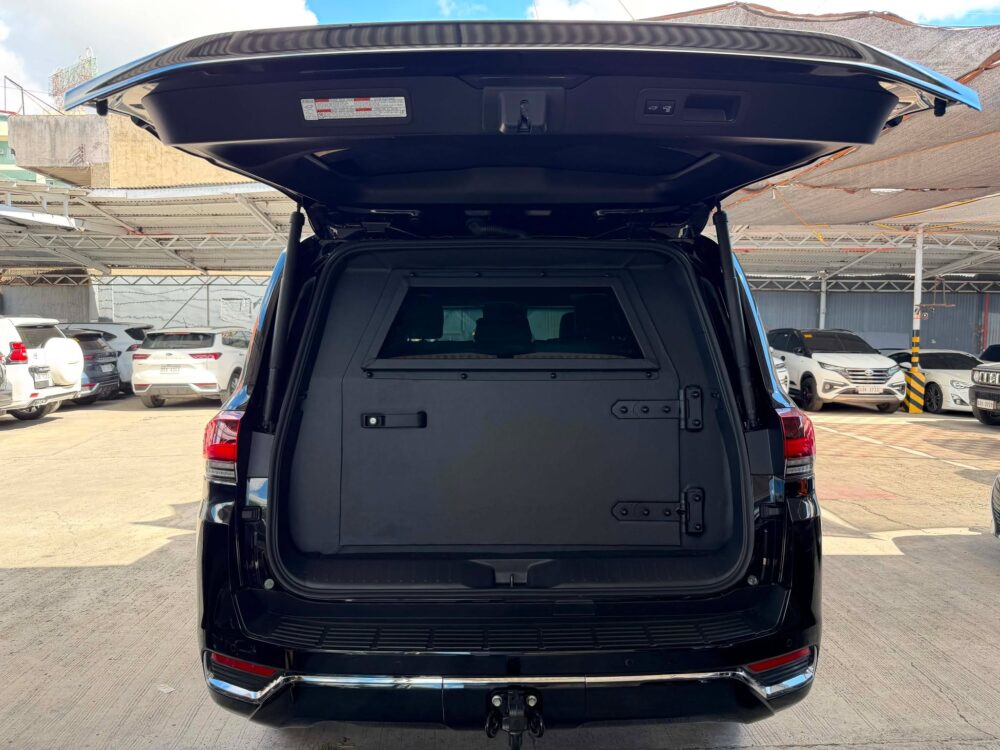 2026 TOYOTA LAND CRUISER LC300 ZX V6 AT BRANDNEW BULLETPROOF ARMORED UNIT