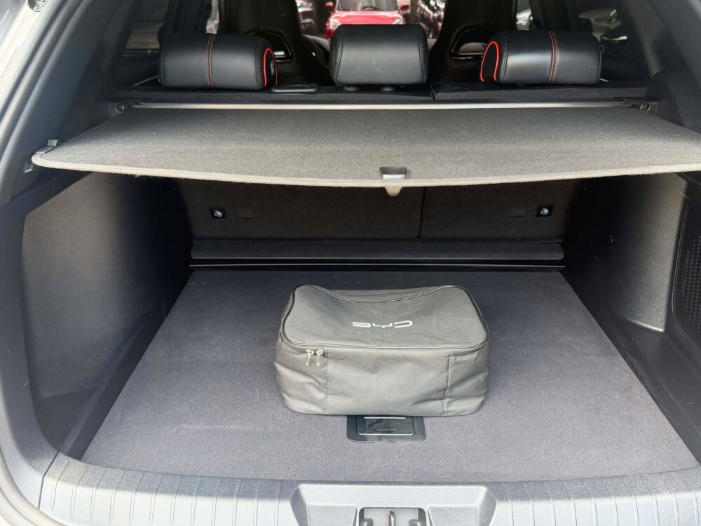 2025 BYD SEALION 6 DM-i PLUG IN HYBRID AUTOMATIC TRANSMISSION 6TKMS ONLY!!!
