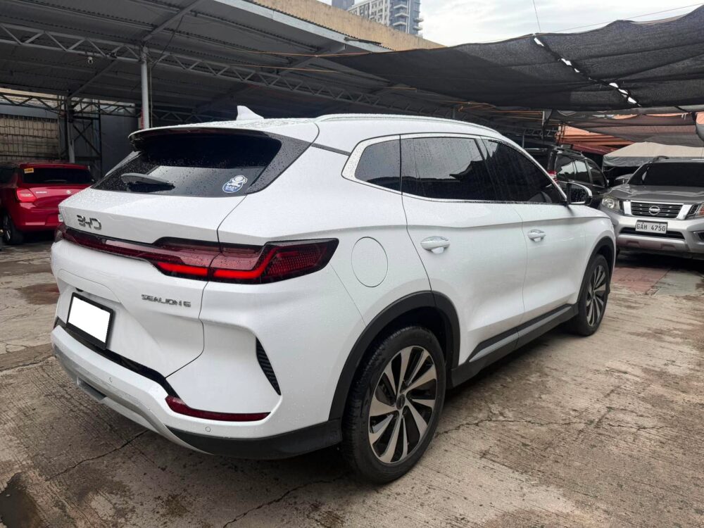 2026 BYD SEALION 6 DM-i PLUG IN HYBRID 5TKMS ONLY!!!!!