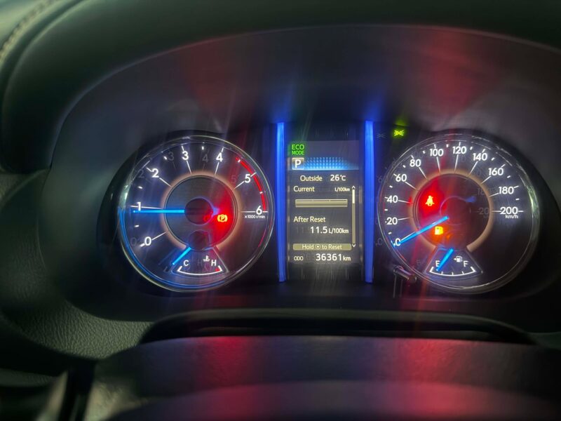 2019 TOYOTA FORTUNER V 2.4L 4x2 AUTOMATIC TRANSMISSION 36TKMS ONLY!!