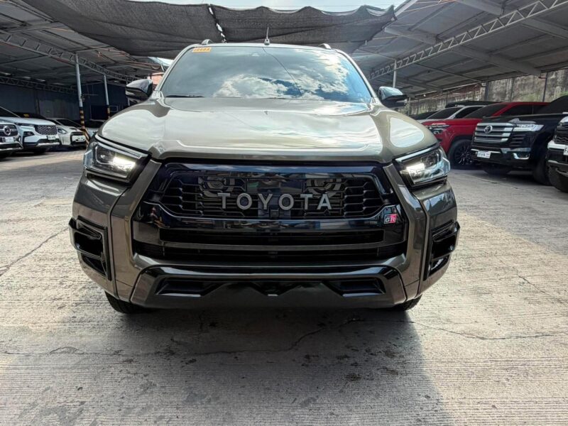 2024 TOYOTA HILUX CONQUEST V (GR SPORT INSPIRED) 4X2 AUTOMATIC TRANSMISSION 28TKM
