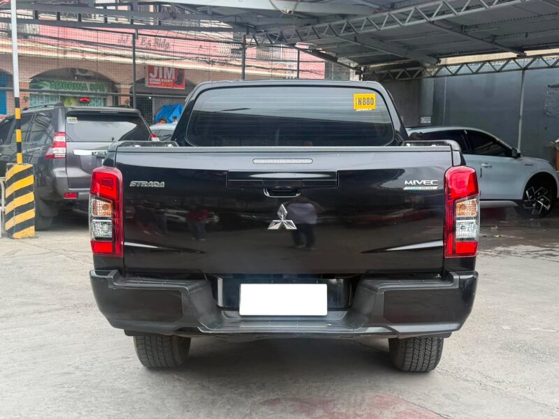 2023 MITSUBISHI STRADA 2.4 GLS 4X2 AUTOMATIC TRANSMISSION 28TKM ONLY