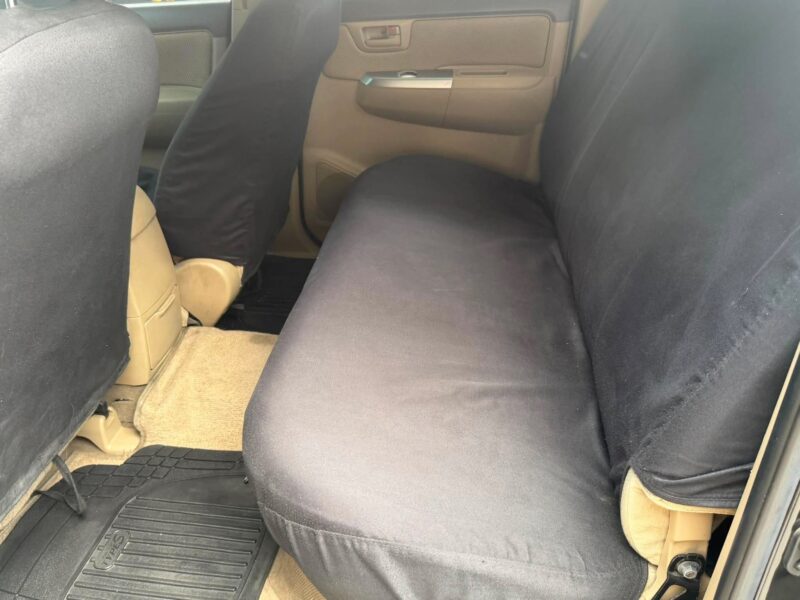 2013 TOYOTA HILUX 3.0 G 4X4 MANUAL TRANSMISSION 62TKM